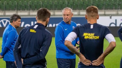 Пресконференцію тренера "Десни" перед матчем з "Вольфсбургом" скасували через німецькі ЗМІ