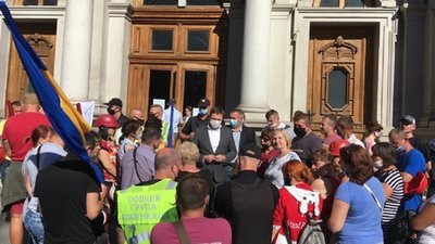 Гірники шахти "Надія" ідуть пішою ходою до Львівської облдержадміністрації Гірники шахти "Надія" ідуть пішою ходою до Львівської облдержадміністрації