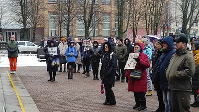 Акція "Гроші на ЗСУ" в Черкасах 2 грудня Акція "Гроші на ЗСУ" в Черкасах 2 грудня
