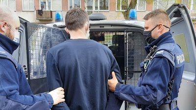 Польська поліція затримала українця, який намагався викрасти 120 посудомийних машин
