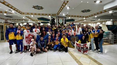 Троє луцьких кікбоксерів повернулися з чемпіонату світу з медалями Троє луцьких кікбоксерів повернулися з чемпіонату світу з медалями
