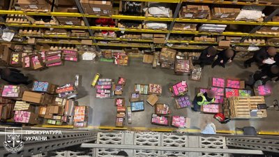 У Подвірках під Харковом знайшли контрабанду електронних сигарет з Китаю
