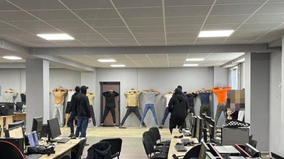 Виманювали дані платіжних карток. У Дніпрі викрили три шахрайські call-центри