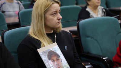 Родини зниклих безвісти та військовополонених хочуть створити у Луцьк "Алею Надії"