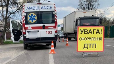 Збив пішохода і втік: на Київщині сталася смертельна ДТП