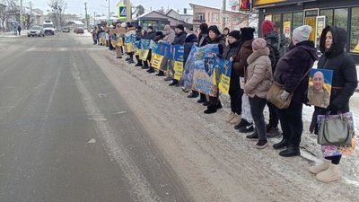 У місті на Волині відбулася акція на підтримку зниклих безвісти та полонених захисників У місті на Волині відбулася акція на підтримку зниклих безвісти та полонених захисників