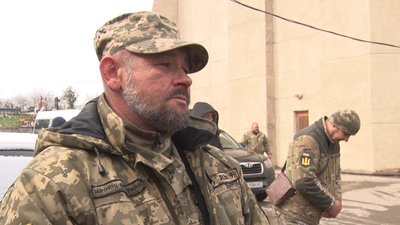 У Тернополі попрощалися із військовослужбовцем Михайлом Сидораком У Тернополі попрощалися із військовослужбовцем Михайлом Сидораком
