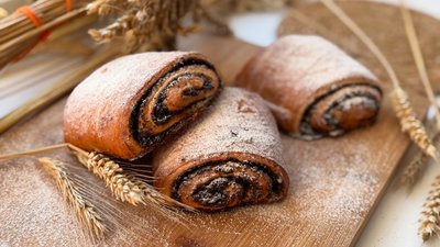 Випічку з маком, зазвичай, беруть для освячення під час Маковія