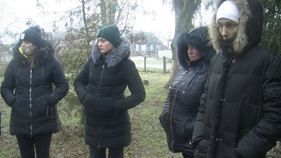 Понад 40 школярів на Волині пів року до школи їздять рейсовим автобусом: у чому проблема Понад 40 школярів на Волині пів року до школи їздять рейсовим автобусом: у чому проблема