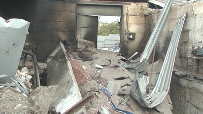 Внаслідок нічного обстрілу Запоріжжя ракета влучила в гаражний кооператив Внаслідок нічного обстрілу Запоріжжя ракета влучила в гаражний кооператив