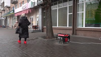 Мобільний зв’язок під час відключень: як власники генераторів можуть допомогти його покращити
