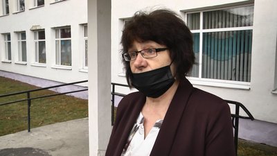 "Не стрималася": вчителька з Волині розповіла чому підняла руку на дев'ятикласника "Не стрималася": вчителька з Волині розповіла чому підняла руку на дев'ятикласника