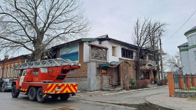 Горів чотири рази. В ДСНС назвали причину попередньої пожежі в кропивницькому ресторані Горів чотири рази. В ДСНС назвали причину попередньої пожежі в кропивницькому ресторані