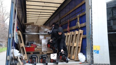 Гуманітарна допомога, яку передали з Німеччини Миколаєву