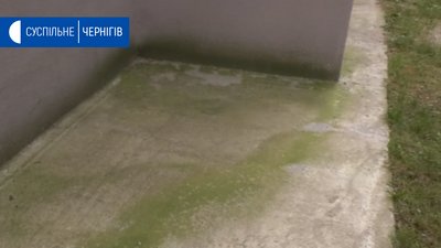 В новобудові на Жабинського у Чернігові заливає підвал та тріскаються стіни В новобудові на Жабинського у Чернігові заливає підвал та тріскаються стіни