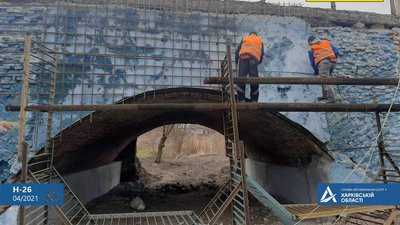 На Харківщині ремонтують 125-річний міст — найстаріший в області На Харківщині ремонтують 125-річний міст — найстаріший в області
