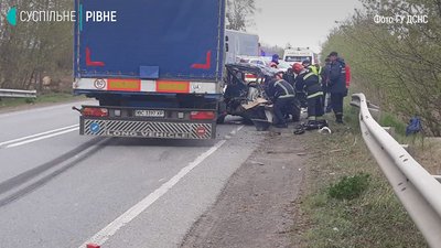 У ДТП на Рівненщині загинув водій У ДТП на Рівненщині загинув водій