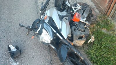 Мотоцикл на місці ДТП у Львівському районі, 23 травня 2024