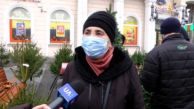 У Житомирі почали працювати ялинкові базари У Житомирі почали працювати ялинкові базари