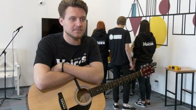 Хочуть піснею підтримати ЗСУ: в черкаському виші створили вокальну студію