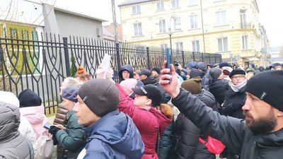 Запобіжний захід для антивакцинатора Остапа Стахіва. Що відбувається у суді Запобіжний захід для антивакцинатора Остапа Стахіва. Що відбувається у суді
