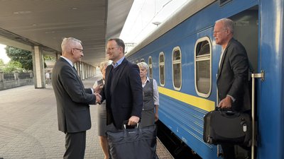 Лідери ХДС/ХСС та СДПН Єнс Шпан та Маттіас Мірш