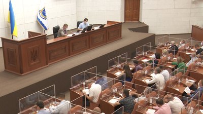 Мітинг через побиття, відновлення годинників, будівля для театру. Що було на сесії міськради Дніпра Мітинг через побиття, відновлення годинників, будівля для театру. Що було на сесії міськради Дніпра