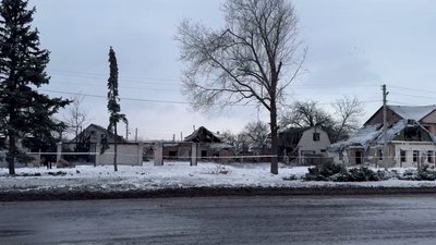 "Так шарахнуло, що я підлетіла": очевидці про ранковий авіаудар РФ по Запоріжжю 30 грудня "Так шарахнуло, що я підлетіла": очевидці про ранковий авіаудар РФ по Запоріжжю 30 грудня