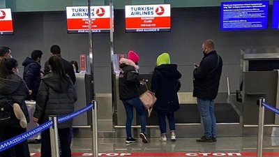 В Одесі затримали підозрювану в організації міжнародного каналу торгівлі людьми В Одесі затримали підозрювану в організації міжнародного каналу торгівлі людьми