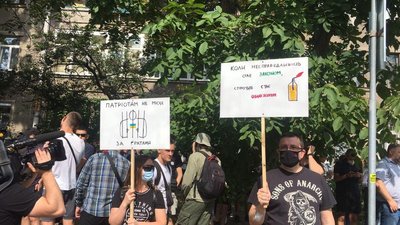 Національний корпус протестує під стінами МВС проти затримання ветеранів