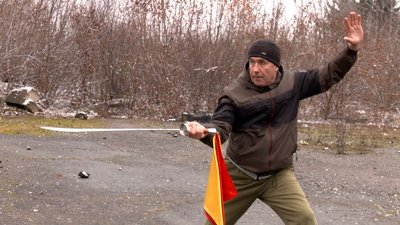 Двічі переїжджав через війну: митник з Донеччини освоює китайські єдиноборства у Вінниці