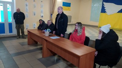 На Миколаївщині жителі громади вимагають спрямувати 30 млн гривень на потреби ЗСУ На Миколаївщині жителі громади вимагають спрямувати 30 млн гривень на потреби ЗСУ