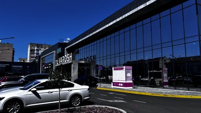 Шум від ТРЦ і нового кінотеатру в Мукачеві: що кажуть жителі й власники бізнесу