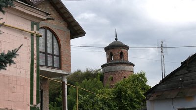 Історики занепокоєні забудовами навколо Дубенського замку на Рівненщині Історики занепокоєні забудовами навколо Дубенського замку на Рівненщині