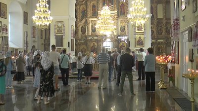 «Це перемога життя над смертю»: у Полтаві експонують ікони, зображені на ящиках із-під набоїв «Це перемога життя над смертю»: у Полтаві експонують ікони, зображені на ящиках із-під набоїв