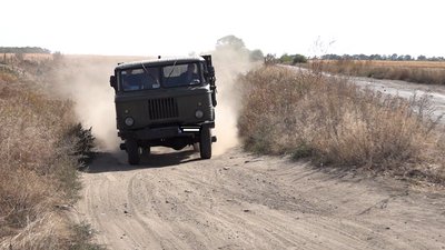 Не було ремонту понад 20 років: на Черкащині жителі села просять полагодити дорогу Не було ремонту понад 20 років: на Черкащині жителі села просять полагодити дорогу