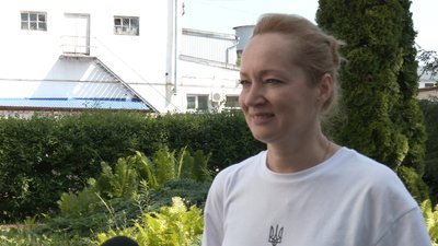 Руханка та естафети: у літньому таборі житомирського ліцею №36
провели спортивний день Руханка та естафети: у літньому таборі житомирського ліцею №36
провели спортивний день