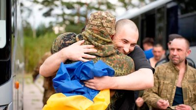 Звільнений з полону чернігівець Артема Туряниця