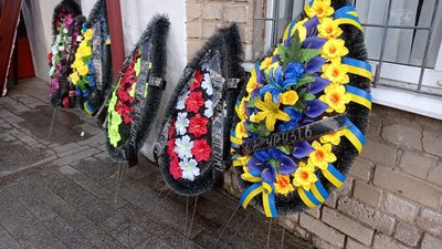 У Вільнянську попрощалися із військовослужбовцем Олексієм Безпальком У Вільнянську попрощалися із військовослужбовцем Олексієм Безпальком