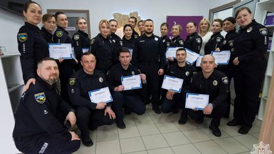 17 правоохоронців Київщини звершили курс  навчання для шкільних офіцерів поліції