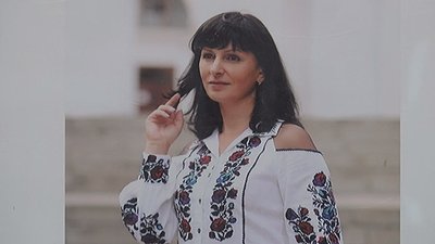 Співачка, танцівниця та волонтерка. Сумчанки стали учасницями проєкту "Три пелюстки жіночності" Співачка, танцівниця та волонтерка. Сумчанки стали учасницями проєкту "Три пелюстки жіночності"