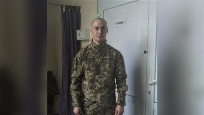 "Тіло мого чолоМи спокійні, що через чотир місяці ". Вдова загиблого військового Олескандра Литвина "Тіло мого чолоМи спокійні, що через чотир місяці ". Вдова загиблого військового Олескандра Литвина