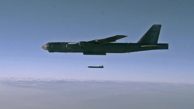 Сенатори США підтримують заяву Трампа про можливе тестування США ядерної зброї