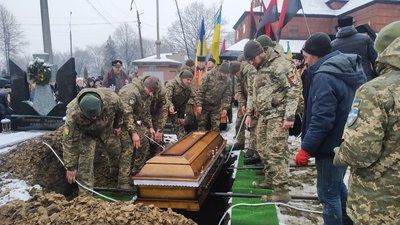 У Коломиї на Івано-Франківщині поховали сотенного УПА Мирослава Симчича У Коломиї на Івано-Франківщині поховали сотенного УПА Мирослава Симчича
