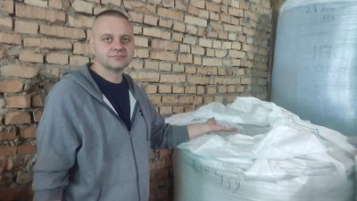 Потужність – до 200 тонн: як на Волині працює релоковане підприємство з переробки пляшок