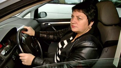 Неосвітлені дороги та вимкнені світлофори в Луцьку: як реагують водії та пішоходи Неосвітлені дороги та вимкнені світлофори в Луцьку: як реагують водії та пішоходи