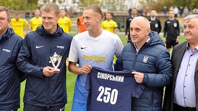 Українського футболіста вигнали з команди за поїздку в Росію