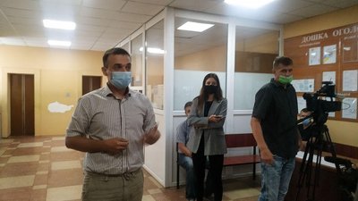 Суди стосовно бабусі, онук якої знаходиться у комі, відбудуться у закритому режимі Суди стосовно бабусі, онук якої знаходиться у комі, відбудуться у закритому режимі