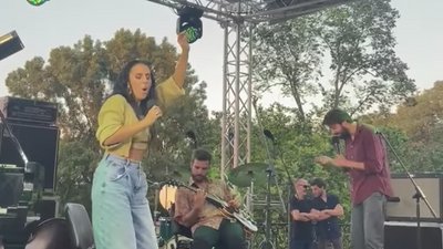 Дует переможців "Євробачення". Джамала та Салвадор Собрал в Києві заспівали пісню "Океану Ельзи"