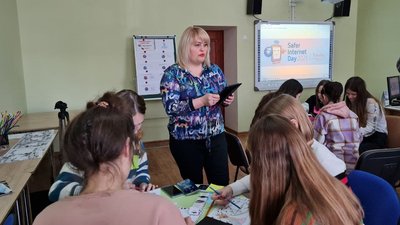 У Кропивницькій школі дітей вчили безпеки в Інтернеті У Кропивницькій школі дітей вчили безпеки в Інтернеті